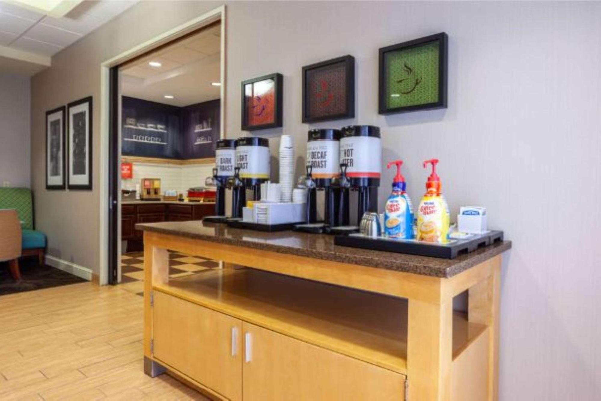 Hampton Inn Inwood Luaran gambar